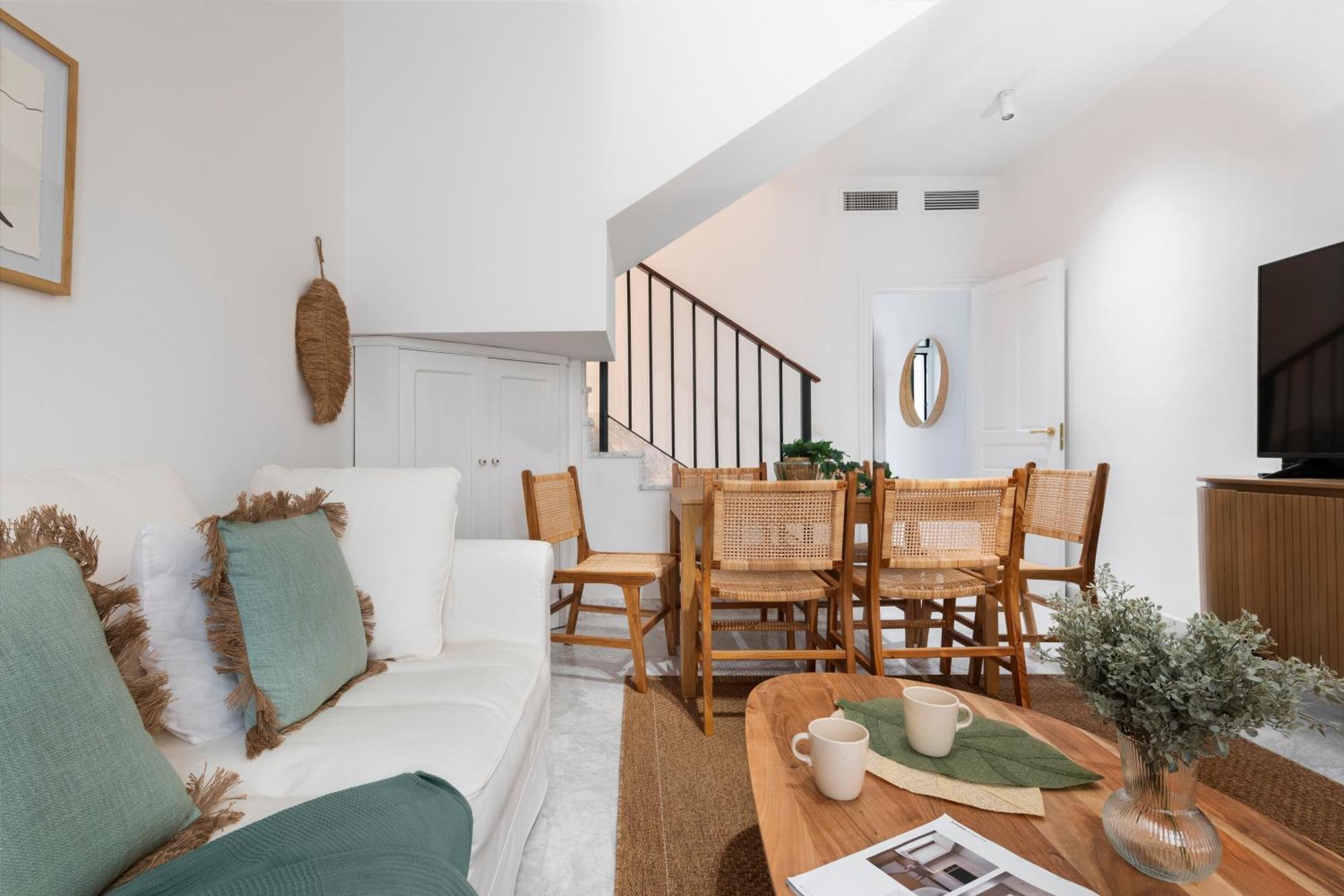 Magno Apartments San Laureano - Private Parking Included Sevilla Bagian luar foto